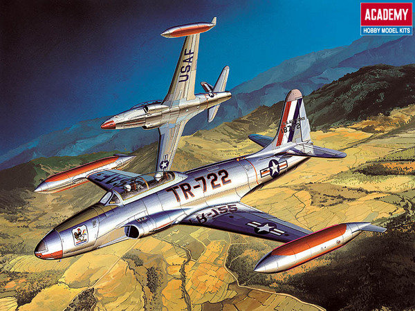 Т-33А Shooting Star Шутинг Стар самолет истребитель сборная модель (1:48)