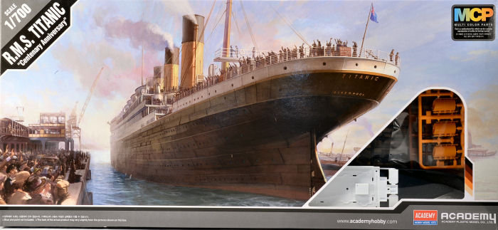 Титаник пассажирский лайнер "Centenary Anniversary " сборная модель корабля (1:700)
